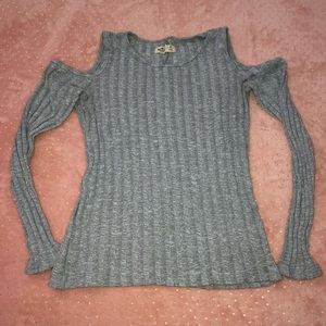 Hollister Heather Grey Ribbed Cold Shoulder Top